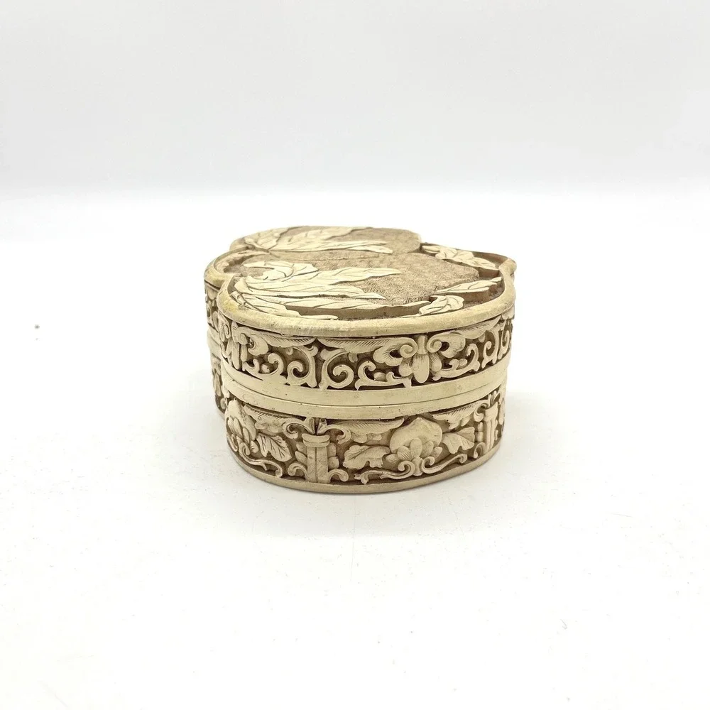 Vintage 1982 Ivory Dynasty Faux Cinnabar Carved Trinket Jewelry Box‎